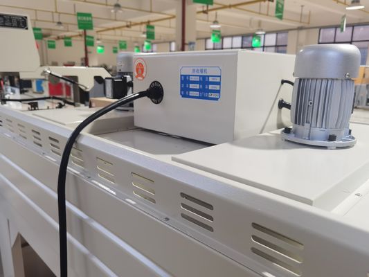 Prodotti alimentari e bevande Cartone automatico con confezione termicamente ridutta Macchina di imballaggio