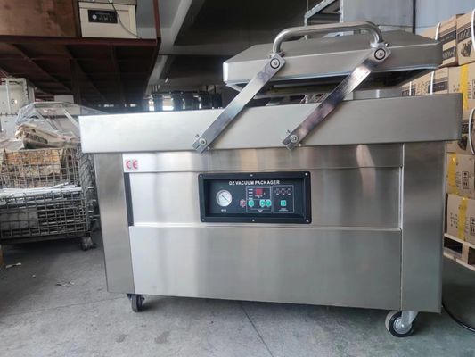 Macchina per imballaggio a vuoto industriale a doppia camera per alimenti con potenza di pompa a vuoto da 1,5 kW