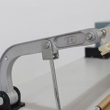 Attraverso il tipo di sacchetti pedali pedali macchina di sigillamento con tagliatore e sigillatore di grado alimentare