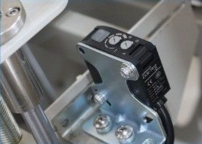 Max.30 imballaggi/min Velocità Macchina di confezionamento a pellicola di taglio automatico a manica