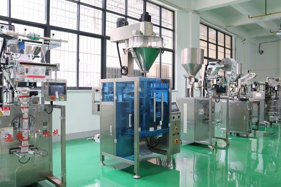 Macchina di confezionamento di spezie di peperoncino per farina di matcha ad alta precisione