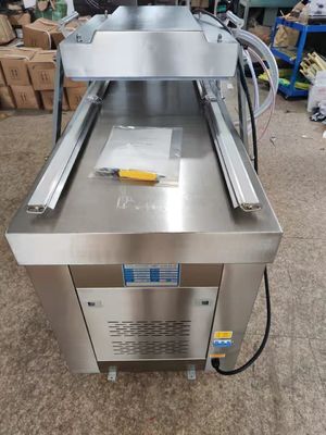 Potente pompa a vuoto CE certificato automatico di riempimento di azoto / vuoto doppia camera snacks confezionatore