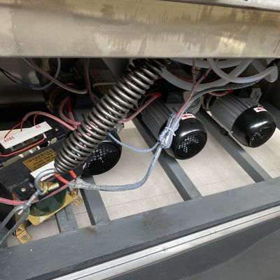 Macchina a vuoto a doppia camera semiautomatica facile da usare per piccoli imballaggi