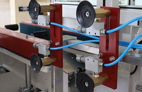 450 kg di capacità di carico Cartone Erettore con sigillamento automatico del nastro e piegatura del fondo
