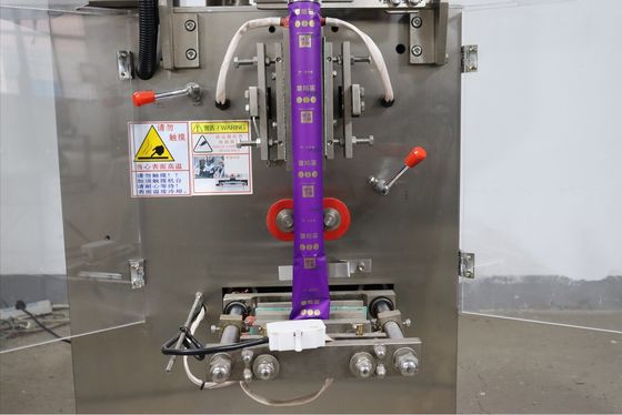 Macchina di imballaggio alimentare a velocita' elevata a sacchetto verticale per frutta a guscio 30-60 sacchetti al minuto