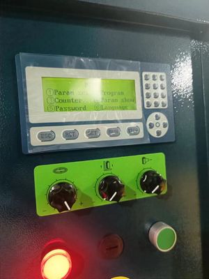 Macchine di imballaggio a pellicola di striscio automatiche azionate elettricamente di tipo 1650 per l'imballaggio di pallet