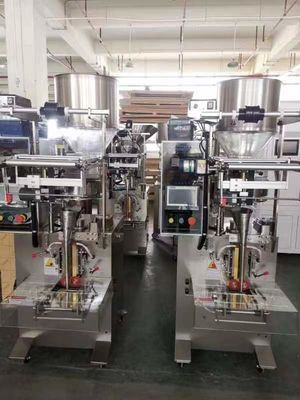 Automatica triangolare 3 lato sigillo sacchetto di cioccolato caramelle fagioli snack verticale granulato confezionatore