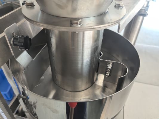Macchina di imballaggio automatico multifunzione per il riempimento di sacchetti da tè con sacchetto esterno 75 95 mm
