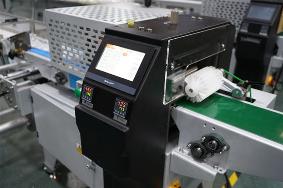 Macchina di confezionamento automatico di pane con sacchetto di plastica a cuscino con larghezza di pellicola di 90-400 mm