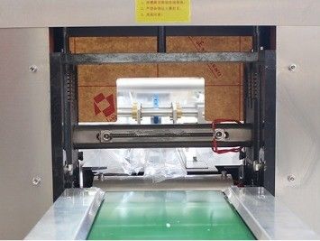 Macchine di imballaggio a cuscino per ortaggi a servo automatico in plastica per frutta fresca