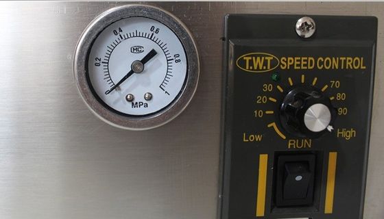 Macchina per la lavorazione del succo di frutta di pomodoro a 220 V per la produzione di riempimento e produzione concentrati
