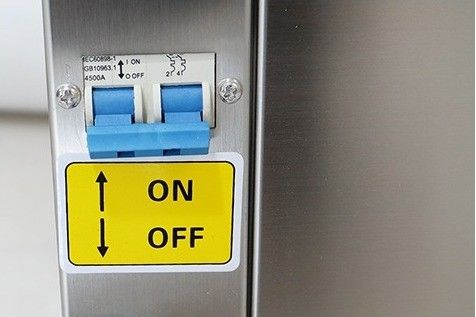 Macchina per imballaggio a vuoto a camera singola per alimenti 58*63*92cm Dimensione facile da usare