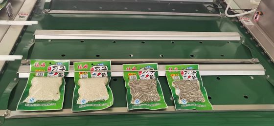 380V/50HZ Voltaggio Commerciale Automatica Rolling Vacuum Packaging Machine per alimenti a base di carne