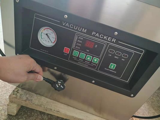 Macchina di imballaggio a vuoto ad alta semiautomatica per ufficio commerciale per carne di riso
