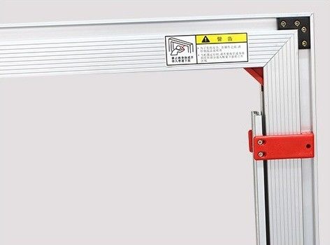 Macchina elettrica automatica per le cinghie con altezza del tavolo di 75 cm e tensione 380V/50HZ