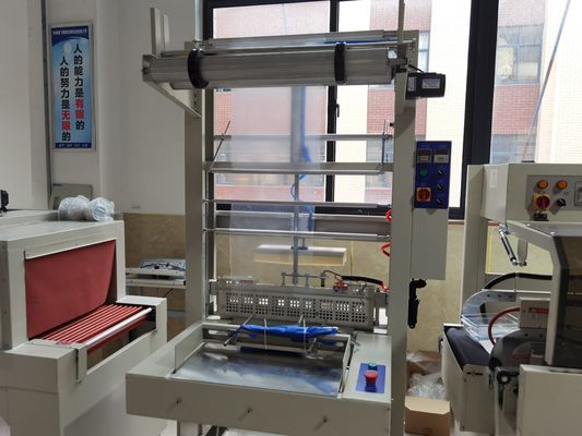 Taglia di sigillamento 650mm galleria di riduzione termica per PE film cassa scatola bottiglia libro