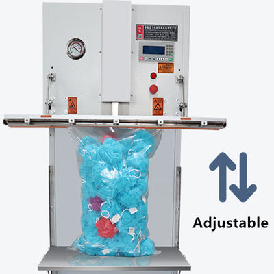 Macchina di imballaggio a vuoto verticale per farina di cereali in polvere da 700 mm con ugello