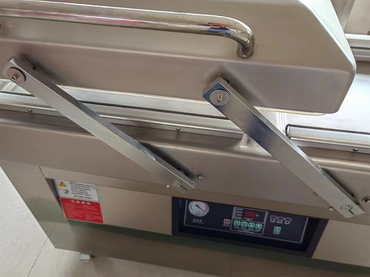 Semi-automatico sigillante commerciale a vuoto a doppia camera per imballaggi in plastica