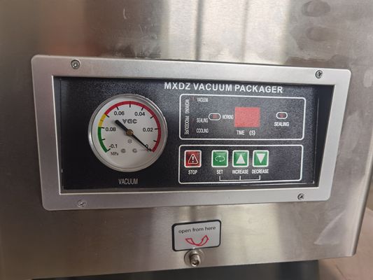 Potenza elettrica di riscaldamento 250W Macchina di imballaggio a vuoto per la conservazione di alimenti secchi e bagnati